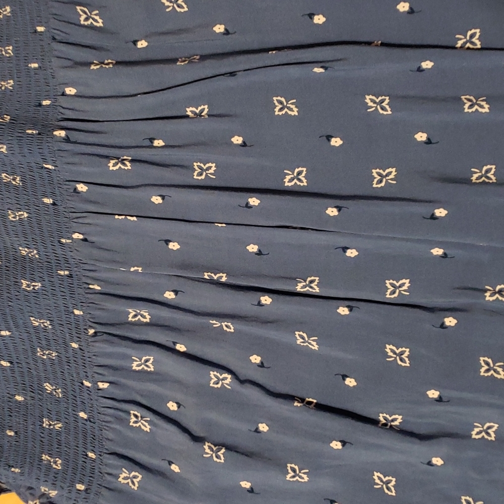 Blouse - Picture 3 of 4